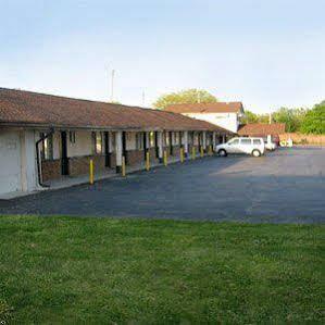 Delta Motel Bay City Esterno foto